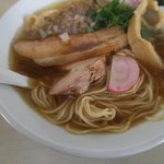 らーめん ズッパ - 魚介と地鶏の醤油らぁめんアップ