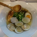 らーめん キング - 魚貝塩ラーメン〔はまぐり〕900円