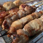 鮒忠 本家神楽坂店 - 焼き鳥 + つくね