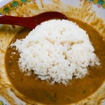 カレーうどん屋 咲々 - 200gだという半ライス(１００円)を入れ、リゾット風に。