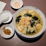 中国料理 美麗華 - 海老つゆそばのランチセット(コミコミ1800円)です。