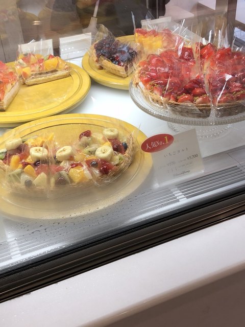 閉店 フルーツケーキ ファクトリー 総本店 The Fruitscake Factory 西４丁目 ケーキ 食べログ