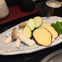 焼肉専科 肉の切り方 日本橋本店 - 