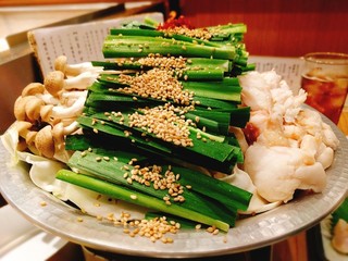 新宿で鍋を食べるならココ 鍋料理が評判の人気店14選 食べログまとめ