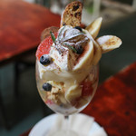 エーテル - 2018年8月再訪：季節のフルーツパフェ☆