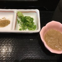 くし路 KITTE丸の内店 - 薬味とカニみそ