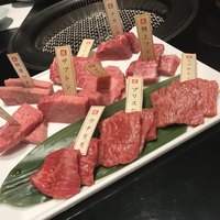 焼肉専科 肉の切り方 日本橋本店 - 