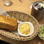 コメダ珈琲店 - 料理写真:モーニングB