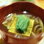 立場割烹 SSAW - 文月の贅沢御膳 1000円 の蓴菜椀