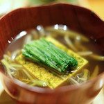 立場割烹 SSAW - 文月の贅沢御膳 1000円 の蓴菜椀