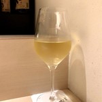 焼鳥 おみ乃 - グラスワイン 白（Picpoul Blanc）