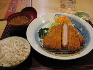 Tonkatsu Katsugen - ロースカツ定食（小）1,180円