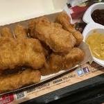 BURGER KING - チキンナゲット10個入り＄6.25