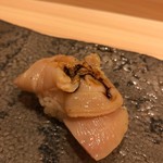 鮨 いしやま - 煮蛤