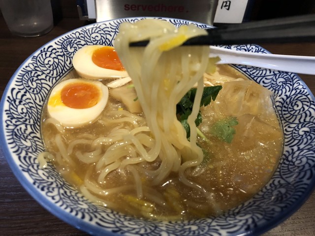 麺屋 和とわ>