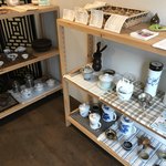 雲悠茶房 - 入り口の物販コーナー