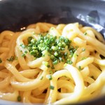 本格讃岐うどん こころ彩 - たまごを絡めた後