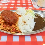 スパゲッティーのパンチョ - カレーwithナポ790円トッピングハンバーグ200円ポテサラ50円