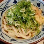 丸亀製麺 - ぶっかけうどん冷や(大)390円