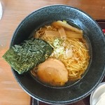 浜太郎 - 2018年8月 Bセット（醤油ラーメン+赤餃子）　880円