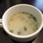 カトマンドゥカリーPUJA - セットのスープ