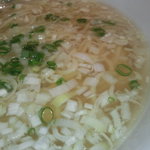 中国料理 美麗華 - 葱いりつゆそばのアップ　　【　２０１１年７月　】