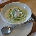 湯沢屋 茶寮 - 豆乳ソフトの抹茶がけ