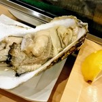 鮨 十兵衛 - 生牡蠣