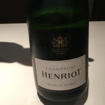 ALLIE - シャンパーニュ ブラン・ド・ブラン：アンリオ