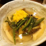 津軽のおかず　旬の味　甚平 - ホヤ水煮。冷たくて、磯の香りがあります。