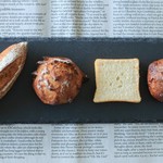 ブーランジェリー パティスリー トレトゥール アダチ - お弁当についてくるパン