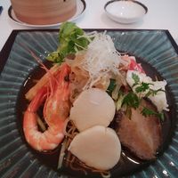 銀座アスター 本店 - 鮑を囲む海の幸冷麺
