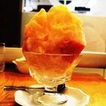フルーツパーラー 弘法屋 - かき氷（桃）850円