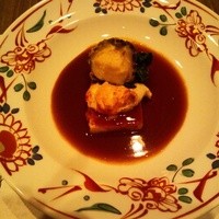 やす多” - 揚げ豆腐となすにオマール海老＆鮑のソテーをのせて