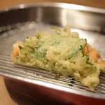 てんぷら 深町 - 生雲丹 大葉巻き