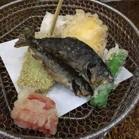 貴船べにや - 稚アマゴ、蓬麩、薩摩芋、海老湯葉巻き、獅子唐の天ぷら