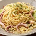 Anchovy pasta with squid and cabbage