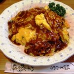 八千代味清 - オムライス　800円