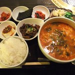 焼肉家和 - 韓定食