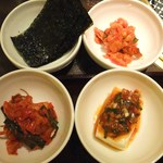 焼肉家和 - 小鉢の数々