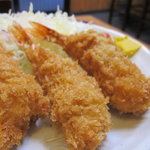 とんかつ恵比寿 - 海老フライのアップ