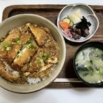 Gempachiudon - カツ丼(600円)