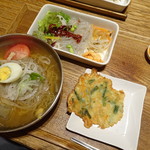 韓美膳 - 冷麺セット(1,000円)