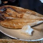 和風ダイニング　二葉 - この日の焼き魚は「ホッケの開き」