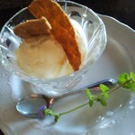 プラナス - 友人のバニラアイス