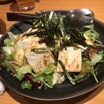 蕎麦前処 二尺五寸 - 豆腐サラダ