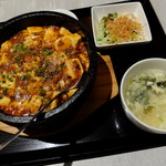 百菜百味 - “石鍋チャーハンセット/麻婆豆腐”