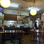 めんこ屋 - 何処となく喫茶店風です。