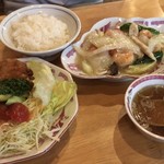 珍万 - ランチセット