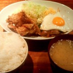 武蔵家別館 - レバニラ唐揚げ定食(550円)